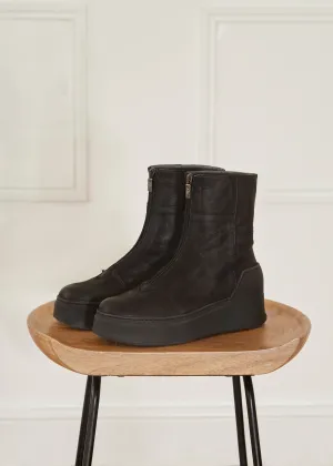 Black Nubuck Leather Smooth Sole Boot