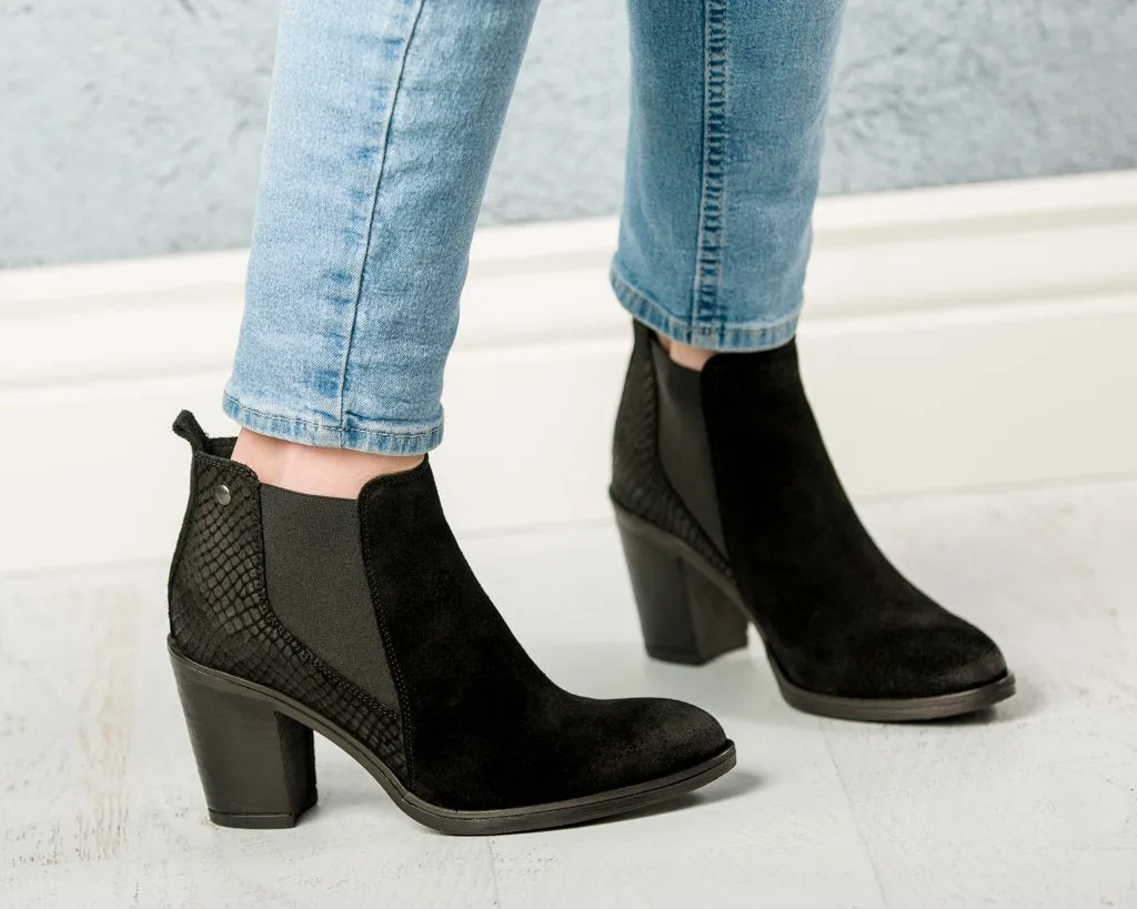 Brandy Snake Booties - Black