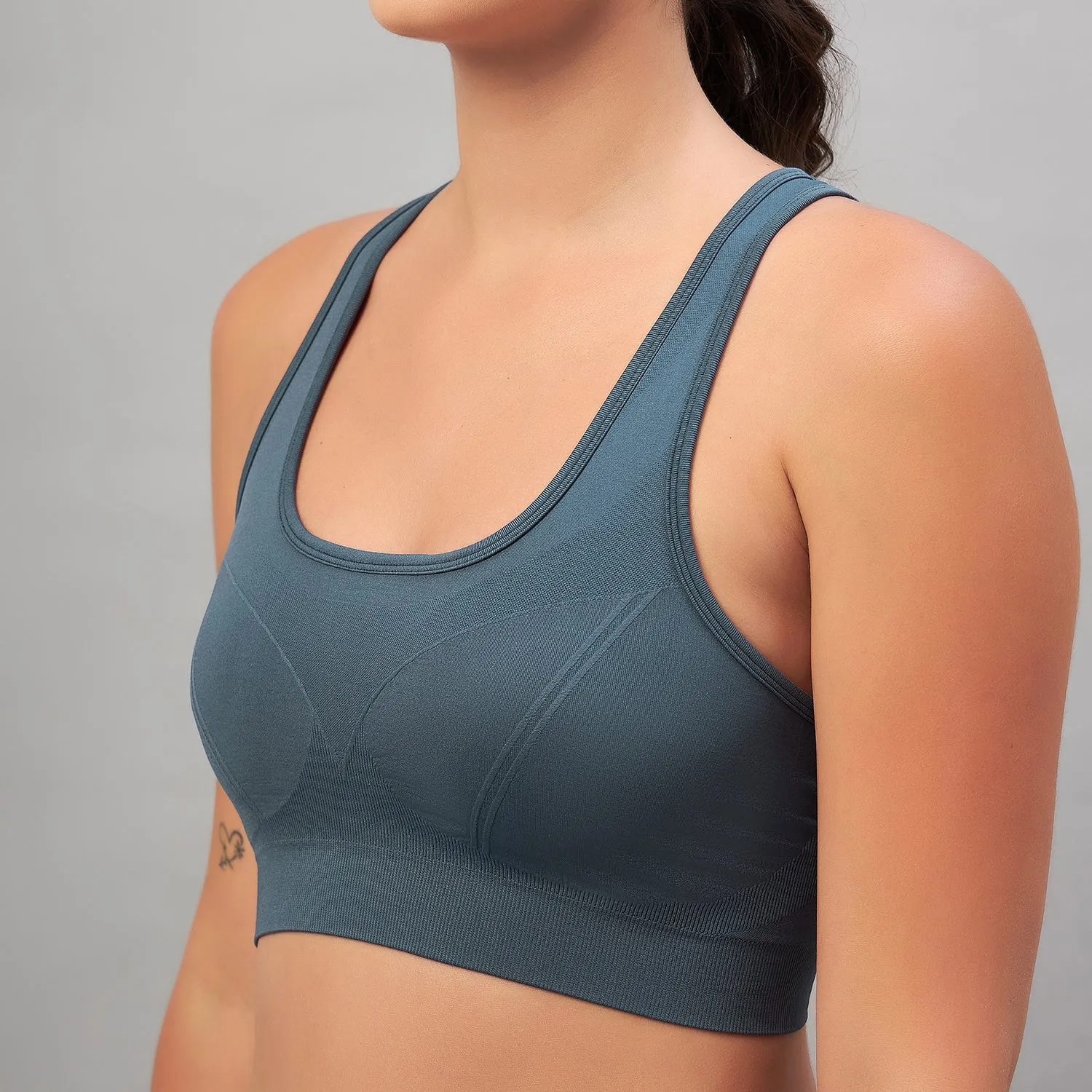 C9 Airwear seamless Women Sports Bra - White