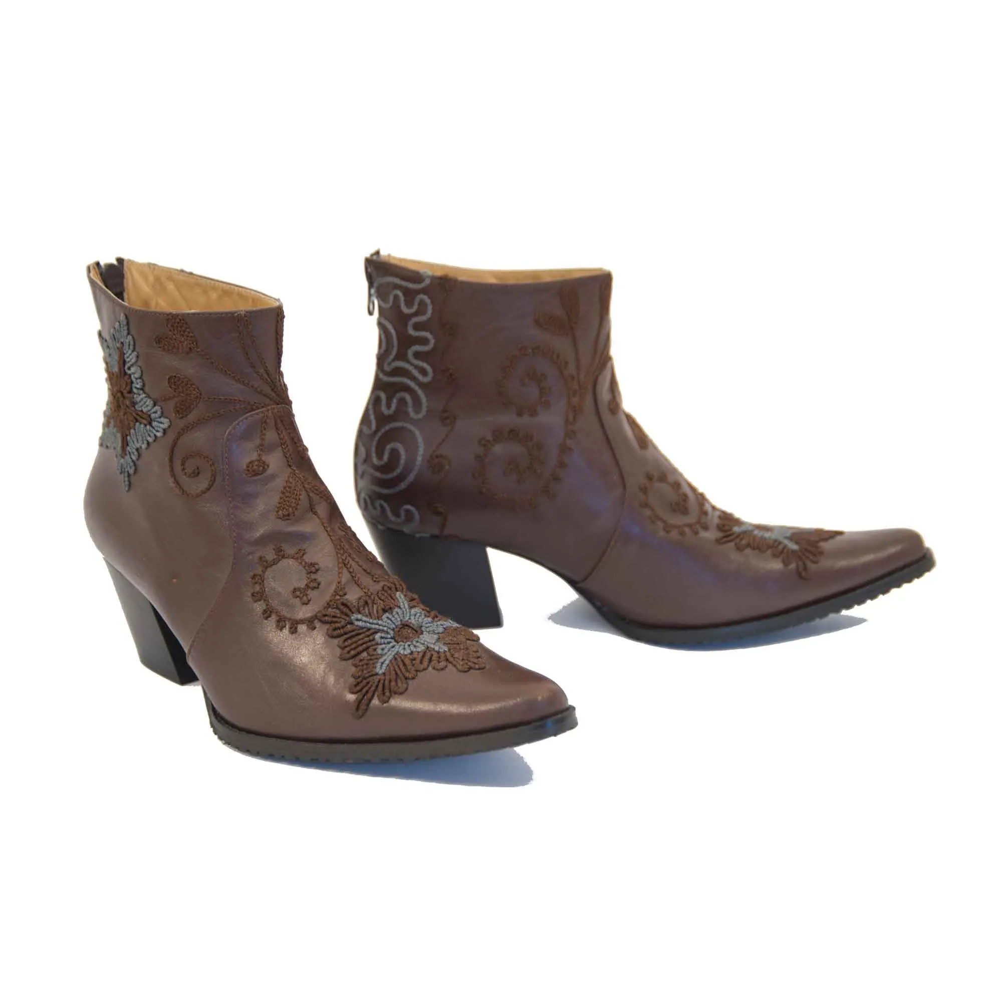 Cheyenne Short Embroidered Leather Boot