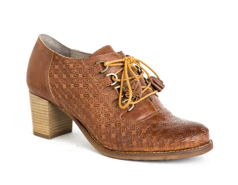 Cognac Laser-Cut Leather Shoe