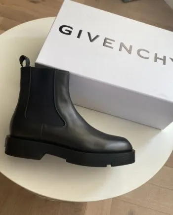 Given Chelsea Boots In Smooth Box Black For Men GVC  BH6033H0VG-001