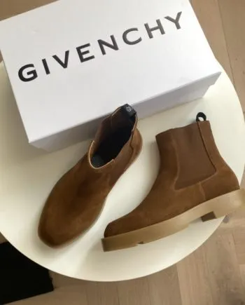 Given Chelsea Boots In Smooth Box Brown For Men GVC