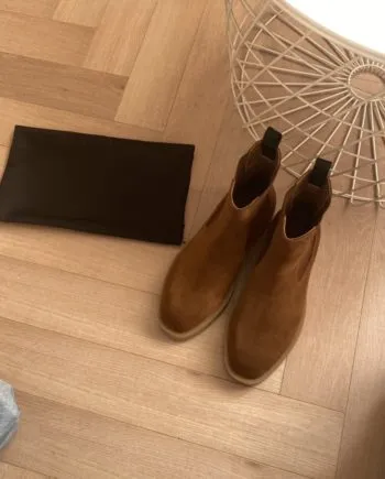 Given Chelsea Boots In Smooth Box Brown For Men GVC