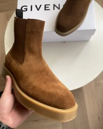 Given Chelsea Boots In Smooth Box Brown For Men GVC