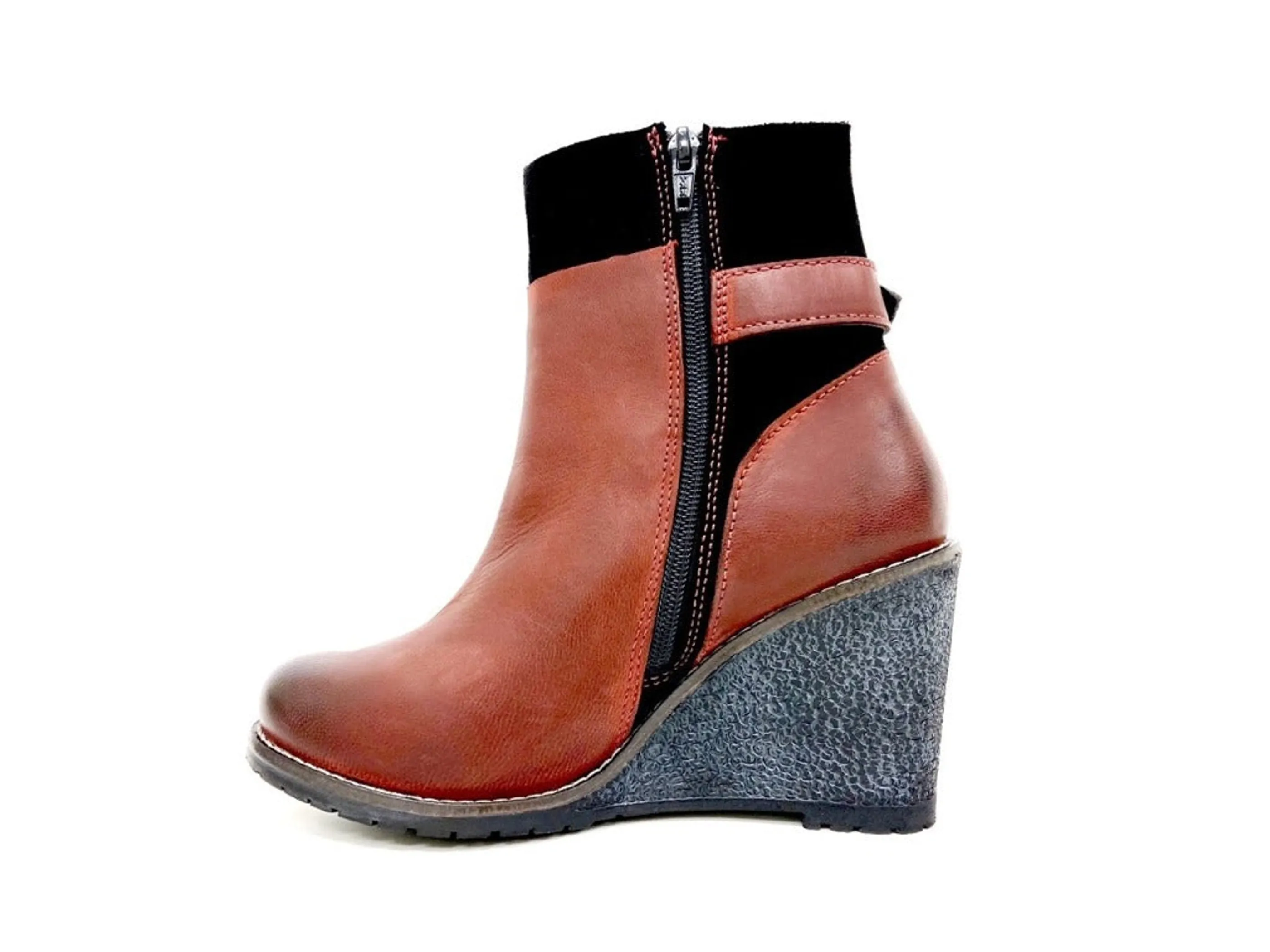 Isabel Wedge Boot