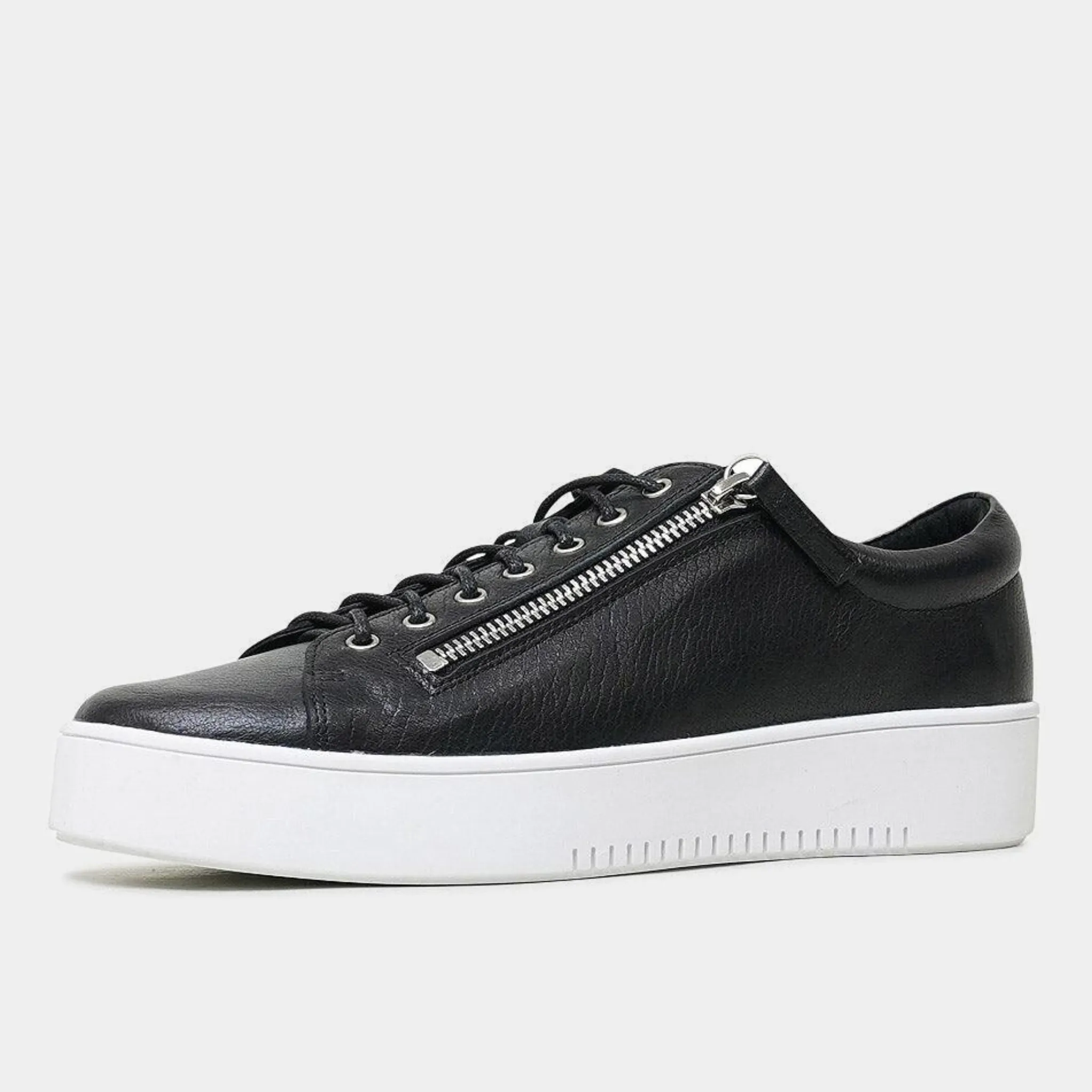 Laila Black / White Leather Sneakers