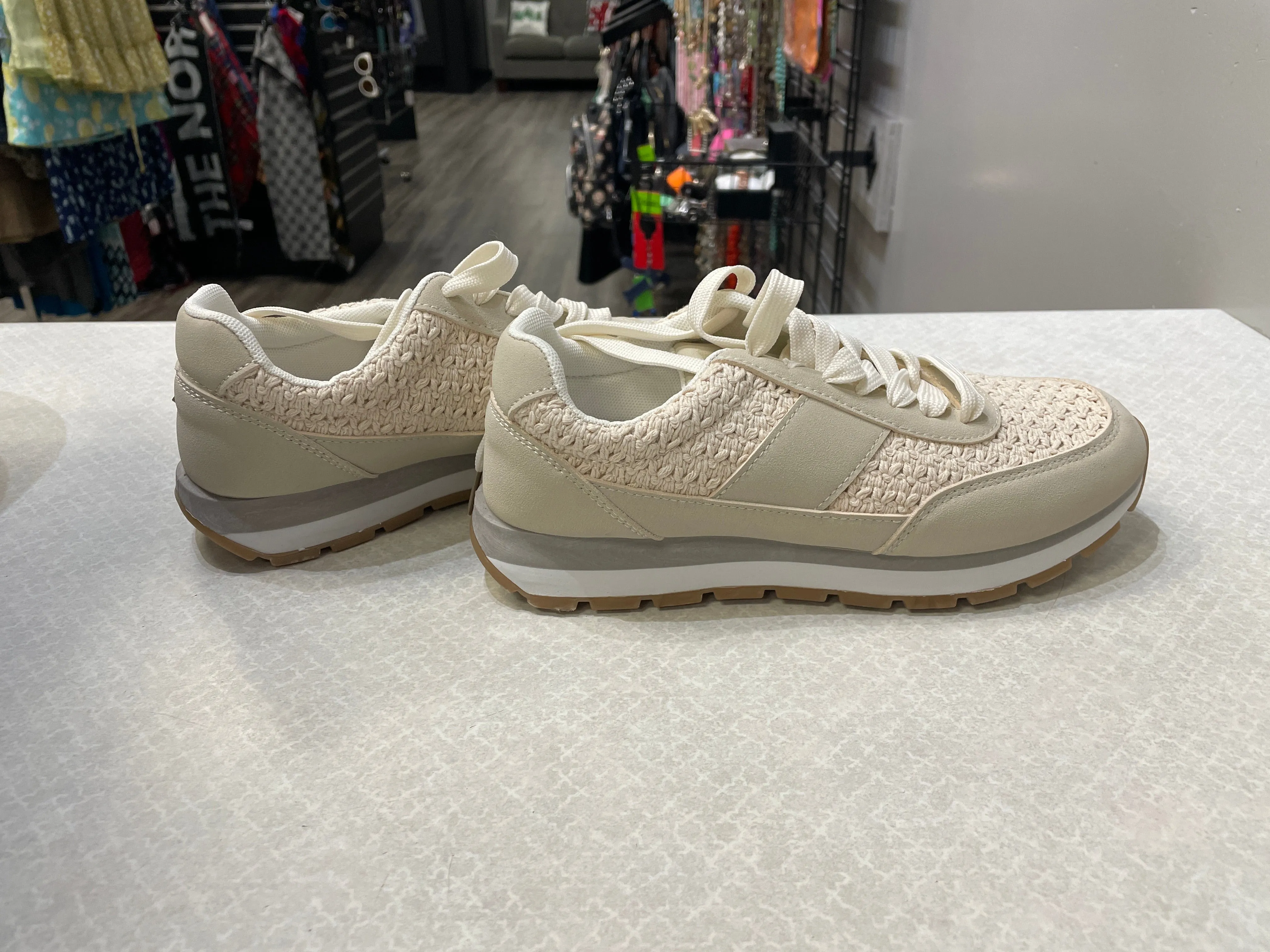 Shoes Athletic By Mudd In Cream, Size: 9