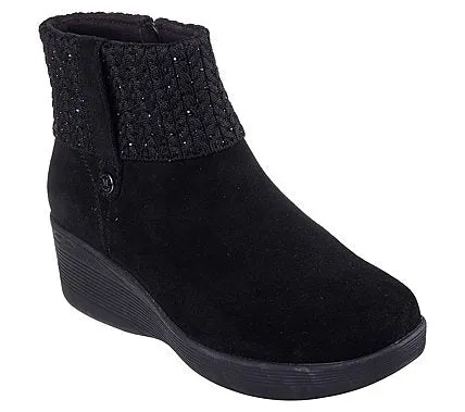 Skechers Womens Martha Stewart: Pier-Lite Boots