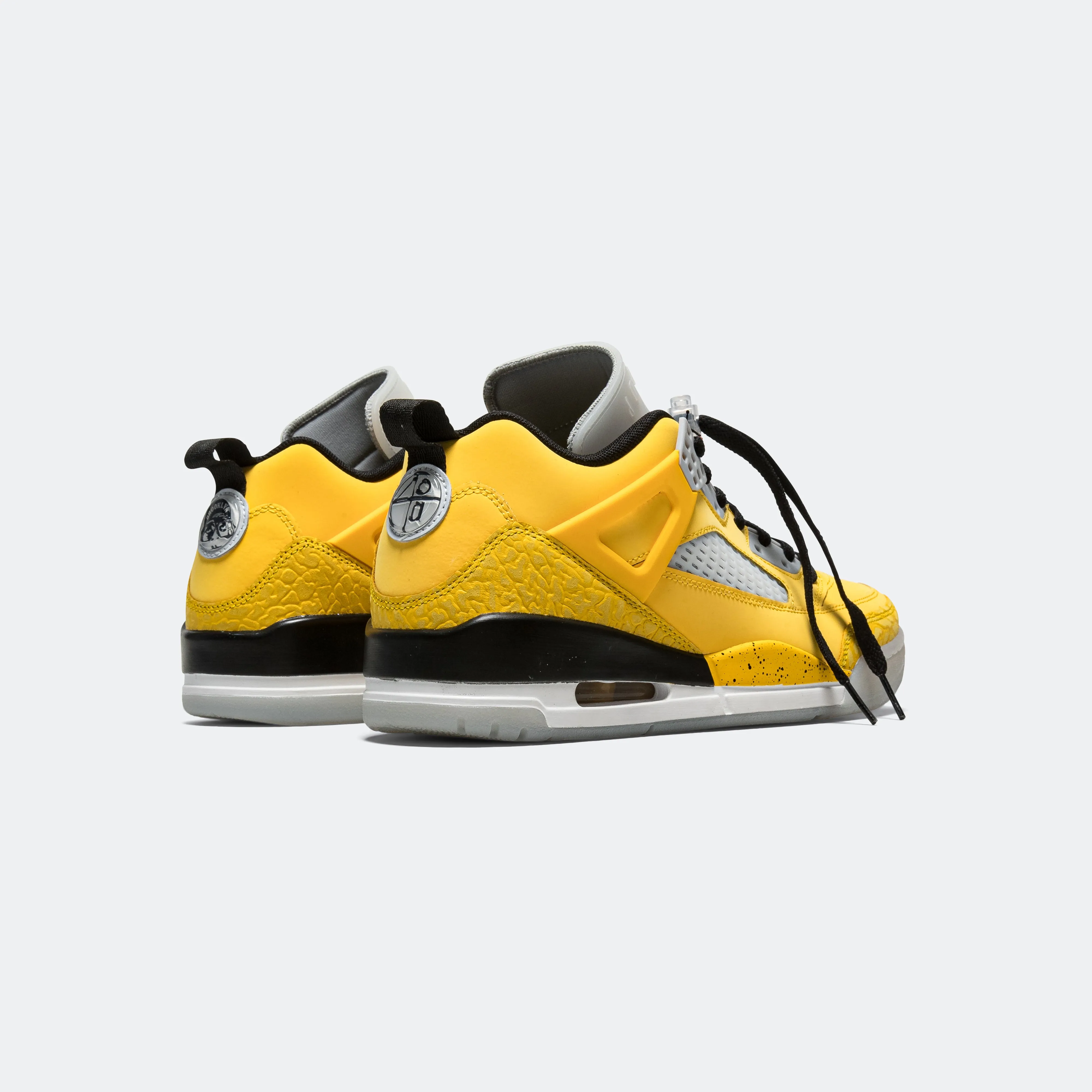 Spizike Low PRM - Varsity Maize/Black-Wolf Grey