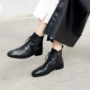 Wingtip Shoes Leather Martin Boots Block Carving Brogue Ankle Boot For Women in Black