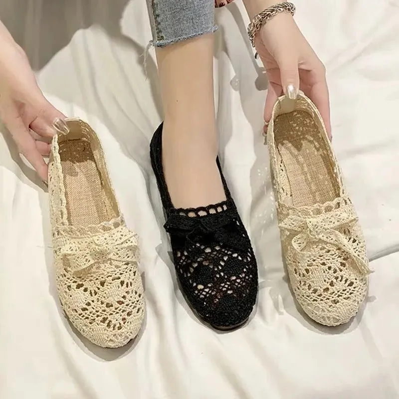 Women's Embroidered Hollow Out Bow Decor Flat Shoes